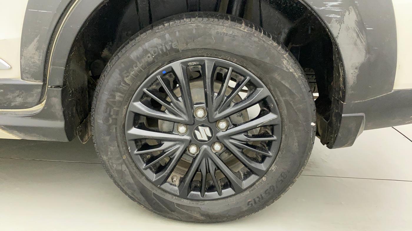 2020 Maruti XL6 ALPHA MT, Petrol, Manual, 81,644 km, Left Rear Wheel