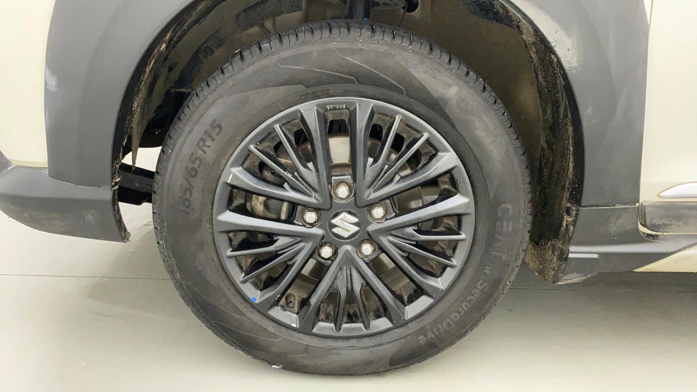 2020 Maruti XL6 ALPHA MT, Petrol, Manual, 81,644 km, Left Front Wheel