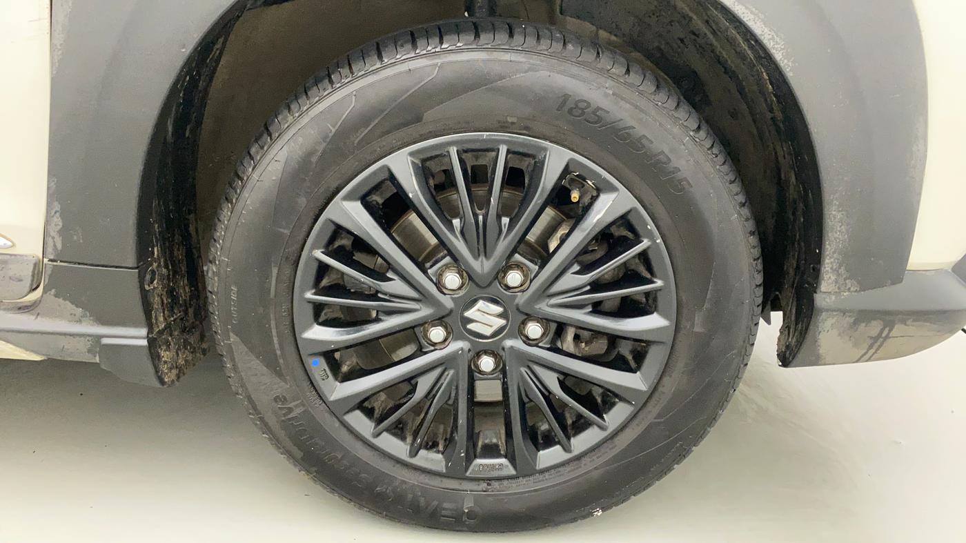 2020 Maruti XL6 ALPHA MT, Petrol, Manual, 81,644 km, Right Front Wheel