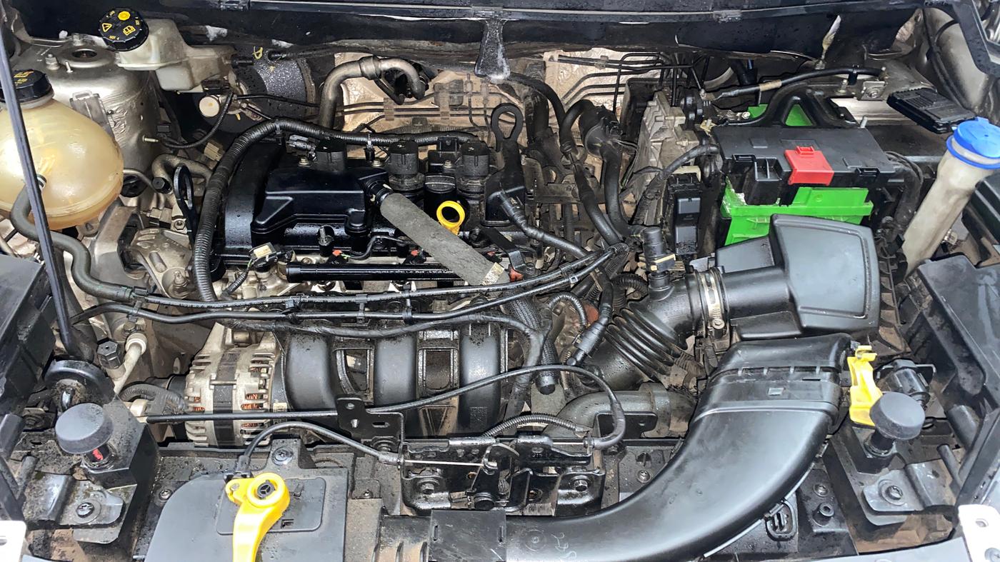 2017 Ford Ecosport TITANIUM 1.5L PETROL AT, Petrol, Automatic, 1,21,040 km, Engine View