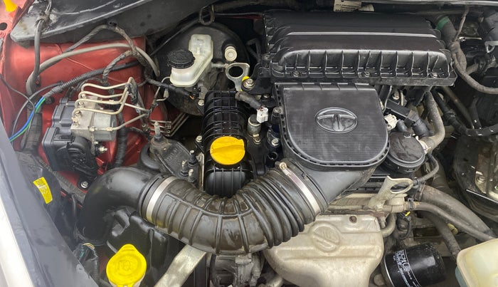2018 Tata Tiago XZA PETROL, Petrol, Automatic, 58,769 km, Engine View - Right