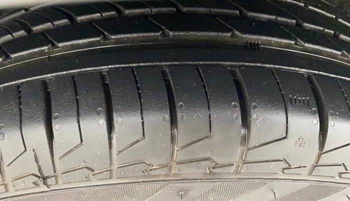 2021 KIA SONET GTX PLUS 1.0 IMT, Petrol, Manual, 65,361 km, Left Front Tyre Tread