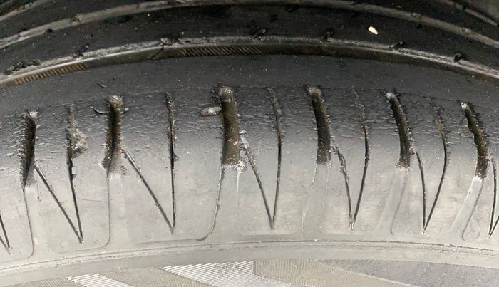 2021 KIA SONET GTX PLUS 1.0 IMT, Petrol, Manual, 65,361 km, Right Rear Tyre Tread