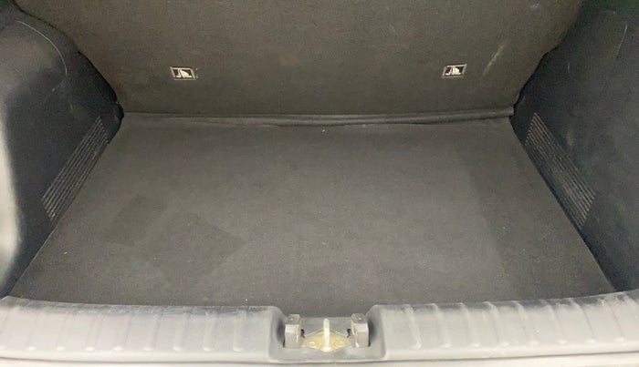 2021 KIA SONET GTX PLUS 1.0 IMT, Petrol, Manual, 65,361 km, Boot Inside