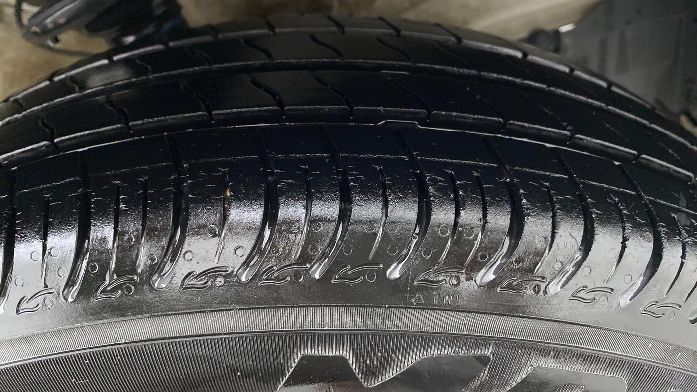 2020 Maruti S PRESSO VXI PLUS, Petrol, Manual, 8,483 km, Right Front Tyre Tread