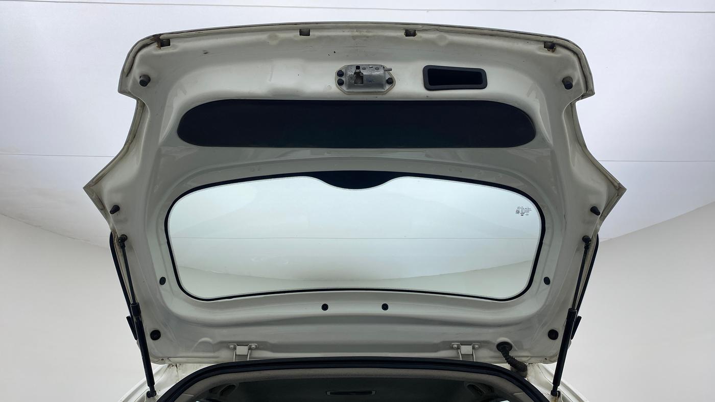 2017 Tata Tiago XT 1.2 REVOTRON, Petrol, Manual, 43,453 km, Boot Door Open