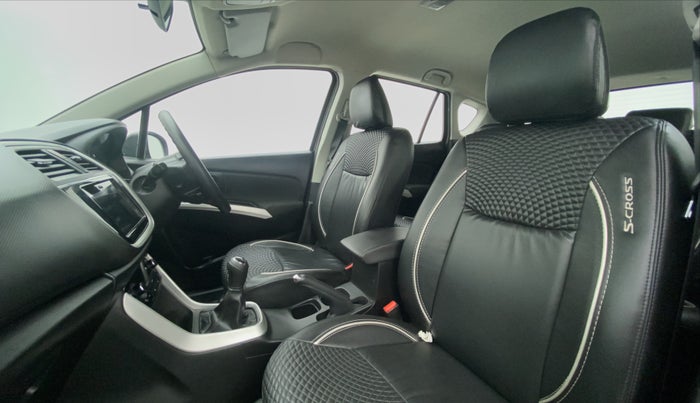 2016 Maruti S Cross ZETA 1.3, Diesel, Manual, 54,420 km, Right Side Front Door Cabin