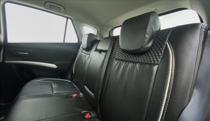 2016 Maruti S Cross ZETA 1.3, Diesel, Manual, 54,420 km, Right Side Rear Door Cabin