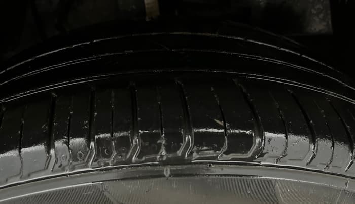 2020 Tata NEXON XZ PLUS (O) PETROL, Petrol, Manual, 58,383 km, Right Front Tyre Tread