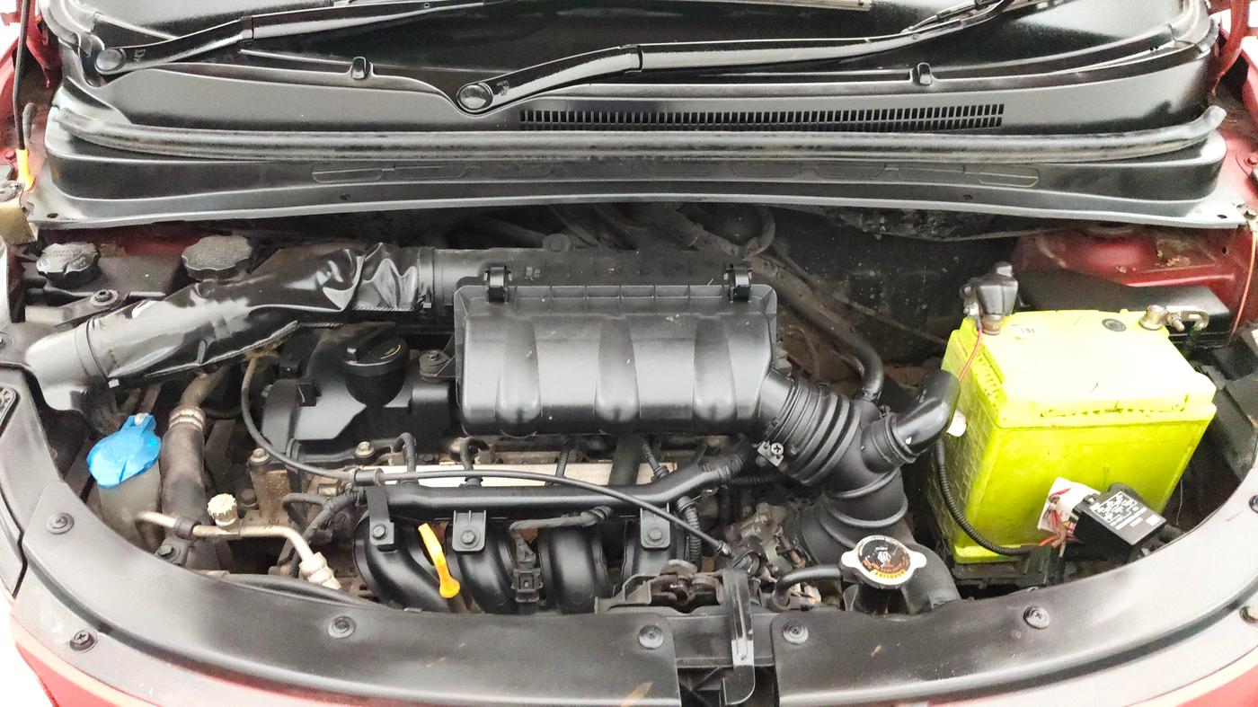 2013 Hyundai i10 MAGNA 1.2, Petrol, Manual, 83,535 km, Engine View