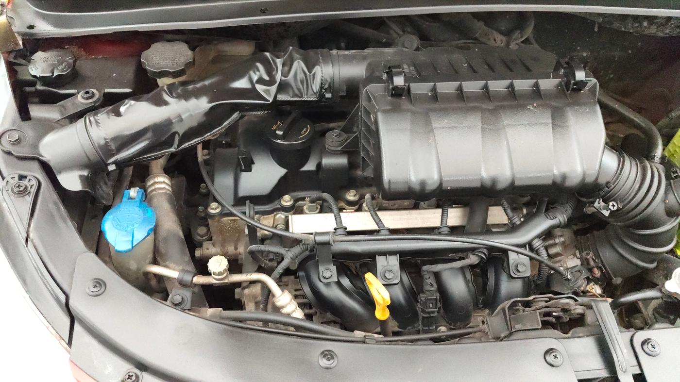 2013 Hyundai i10 MAGNA 1.2, Petrol, Manual, 83,535 km, Engine View - Right