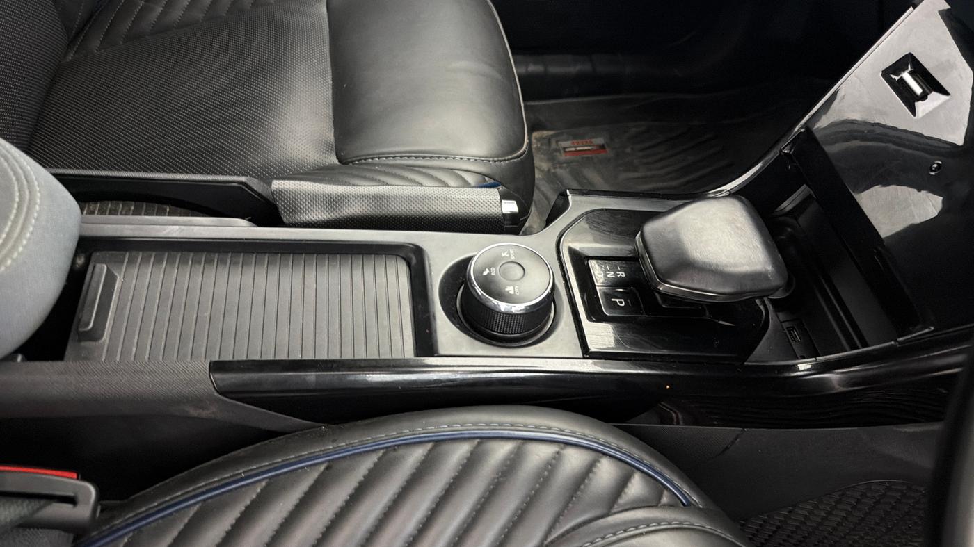 2024 Tata Curvv Creative Plus S 1.2 Petrol 7DCA, Petrol, Automatic, 29,193 km, Gear Lever