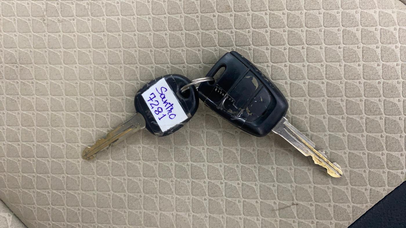 2020 Hyundai NEW SANTRO SPORTZ AMT, Petrol, Automatic, 48,081 km, Key Close Up