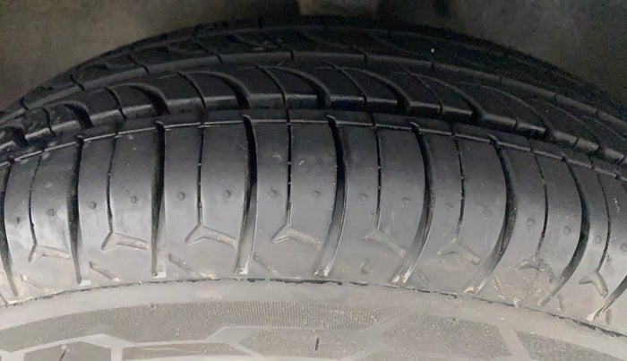 2018 Maruti Alto 800 VXI O, Petrol, Manual, 22,208 km, Left Front Tyre Tread