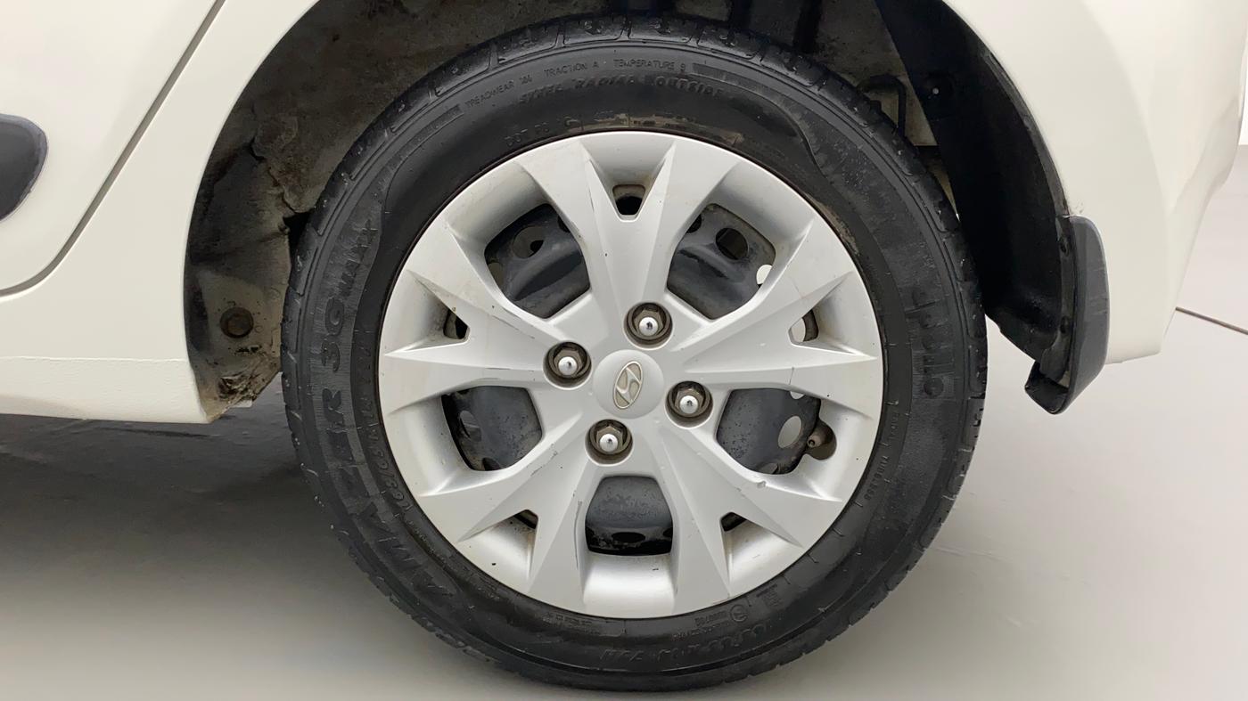 2015 Hyundai Grand i10 MAGNA 1.2 KAPPA VTVT, Petrol, Manual, 30,712 km, Left Rear Wheel