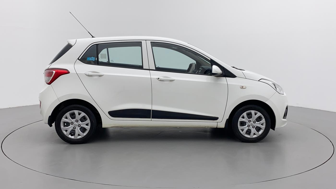 2015 Hyundai Grand i10 MAGNA 1.2 KAPPA VTVT, Petrol, Manual, 30,712 km, Right Side View