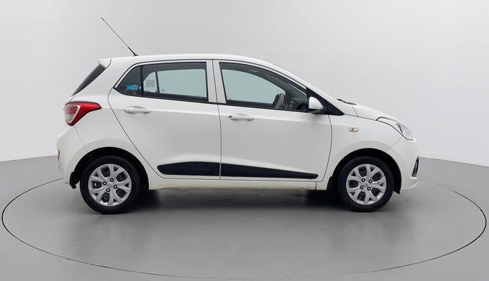2015 Hyundai Grand i10 MAGNA 1.2 KAPPA VTVT, Petrol, Manual, 30,712 km, Right Side View