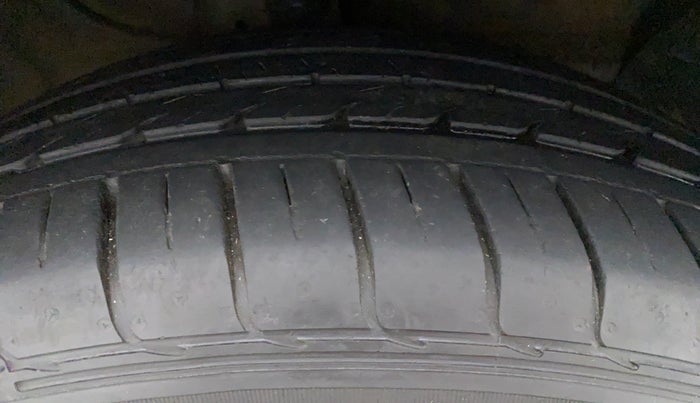 2019 Hyundai Creta 1.6 VTVT SX AUTO, Petrol, Automatic, 21,358 km, Right Rear Tyre Tread