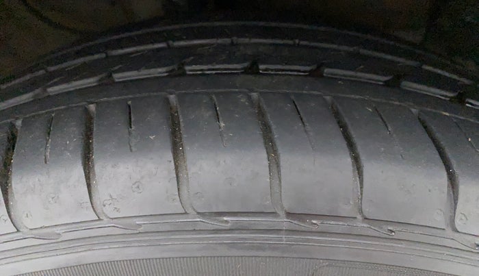 2019 Hyundai Creta 1.6 VTVT SX AUTO, Petrol, Automatic, 21,358 km, Left Rear Tyre Tread