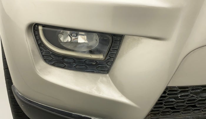 2015 Mahindra Scorpio S8, Diesel, Manual, 81,749 km, Right fog light - Not working