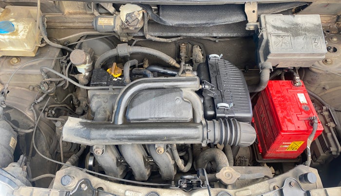 2017 Renault Kwid CLIMBER 1.0 AMT, Petrol, Automatic, 42,870 km, Engine View