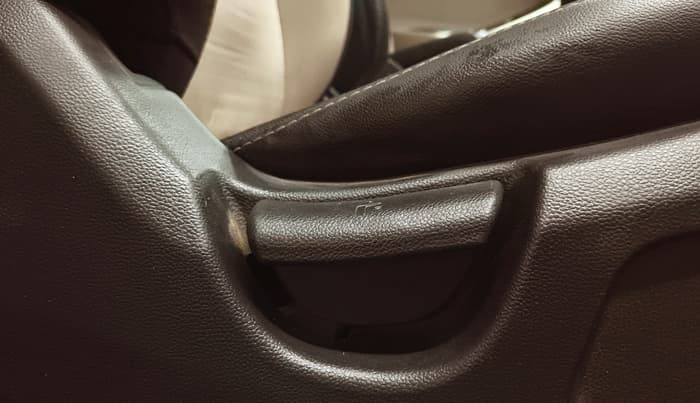 2018 Hyundai Elite i20 MAGNA EXECUTIVE 1.2, CNG, Manual, 36,127 km, Driver Side Adjustment Panel