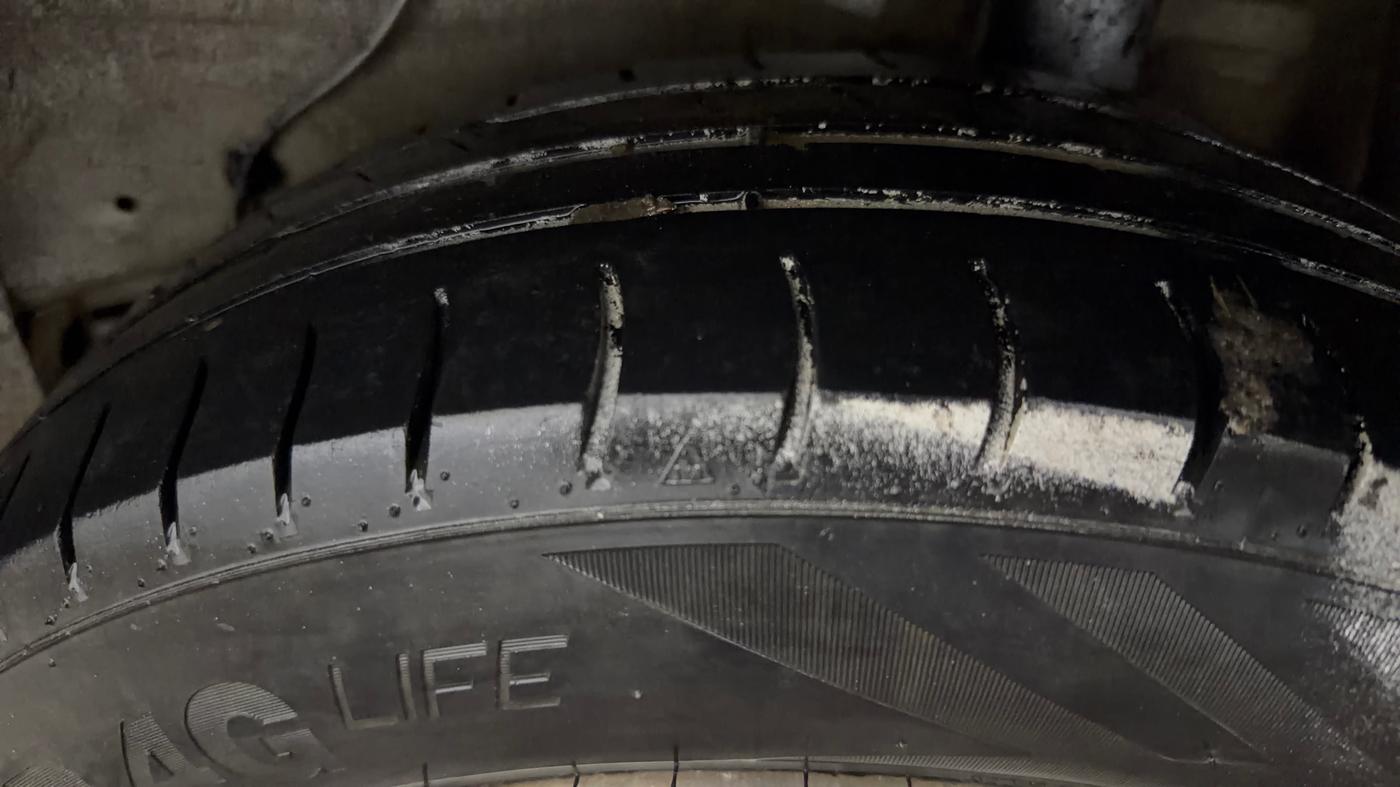 2019 Maruti Celerio VXI, CNG, Manual, 59,791 km, Left Rear Tyre Tread