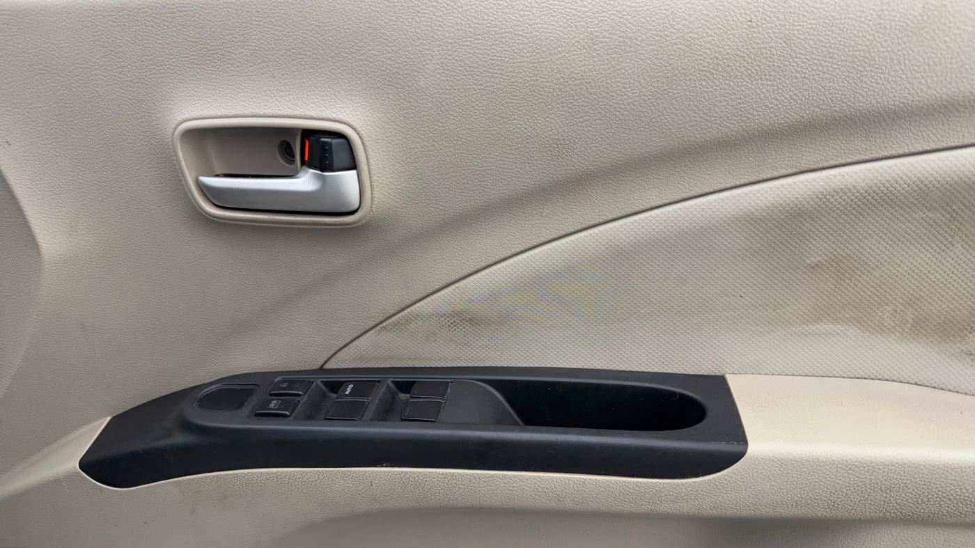 2019 Maruti Celerio VXI, CNG, Manual, 59,791 km, Driver Side Door Panels Control