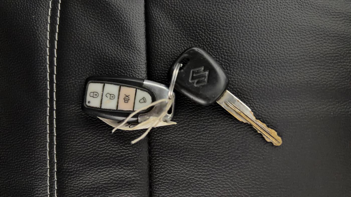 2019 Maruti Celerio VXI, CNG, Manual, 59,791 km, Key Close Up