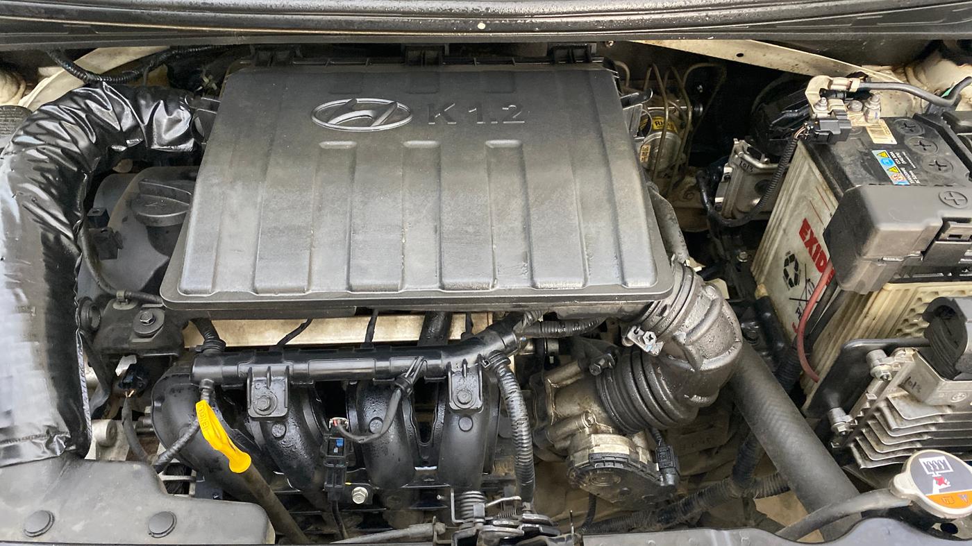 2022 Hyundai AURA SX PLUS 1.2 AMT, Petrol, Automatic, 36,346 km, Engine View