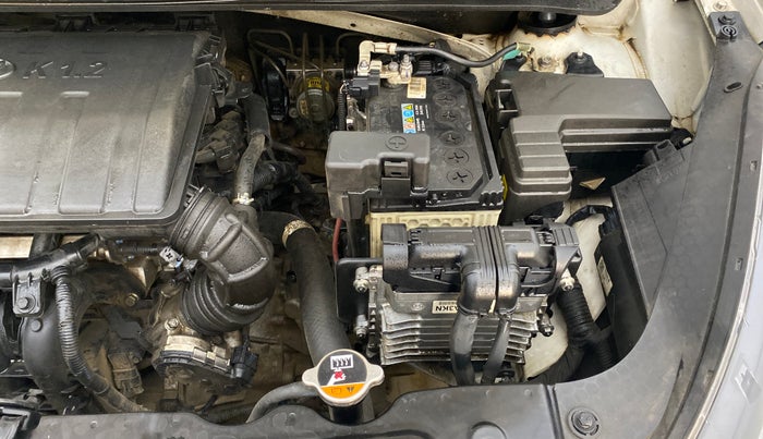 2022 Hyundai AURA SX PLUS 1.2 AMT, Petrol, Automatic, 36,263 km, Engine View - Left