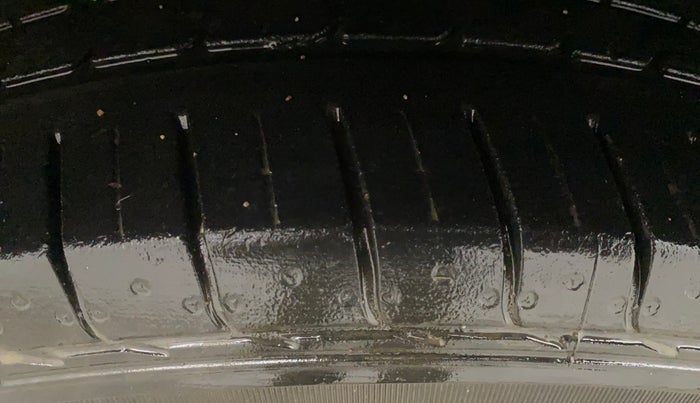 2021 KIA SELTOS HTX 1.5 PETROL, Petrol, Manual, 34,608 km, Left Front Tyre Tread