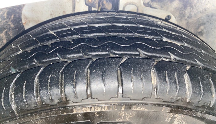 2017 Ford Ecosport TREND 1.5L DIESEL, Diesel, Manual, 97,626 km, Right Front Tyre Tread