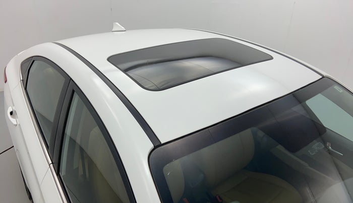 2018 Hyundai Verna 1.6 CRDI SX + AT, Diesel, Automatic, 83,679 km, Roof/Sunroof View