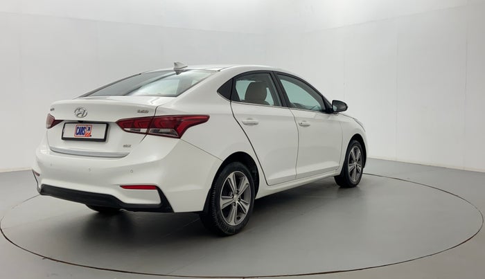 2018 Hyundai Verna 1.6 CRDI SX + AT, Diesel, Automatic, 83,679 km, Right Back Diagonal (45- Degree) View