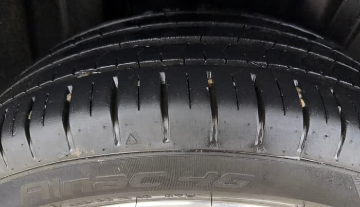 2025 Toyota Glanza V AMT, Petrol, Automatic, 16,921 km, Right Rear Tyre Tread