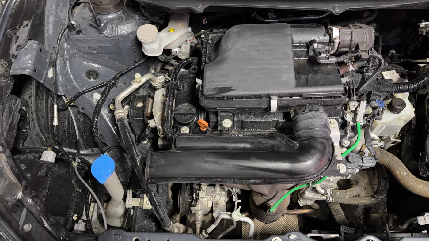 2025 Toyota Glanza V AMT, Petrol, Automatic, 16,921 km, Engine View - Right