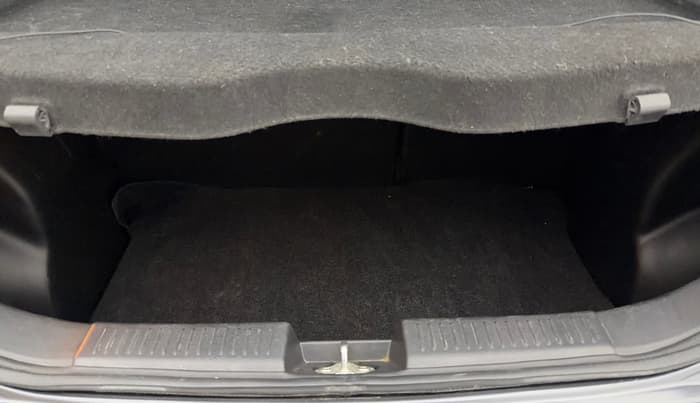 2025 Toyota Glanza V AMT, Petrol, Automatic, 16,921 km, Boot Inside