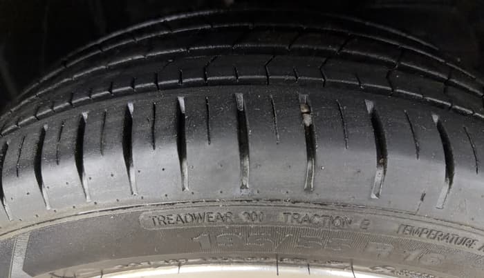 2025 Toyota Glanza V AMT, Petrol, Automatic, 16,921 km, Right Front Tyre Tread