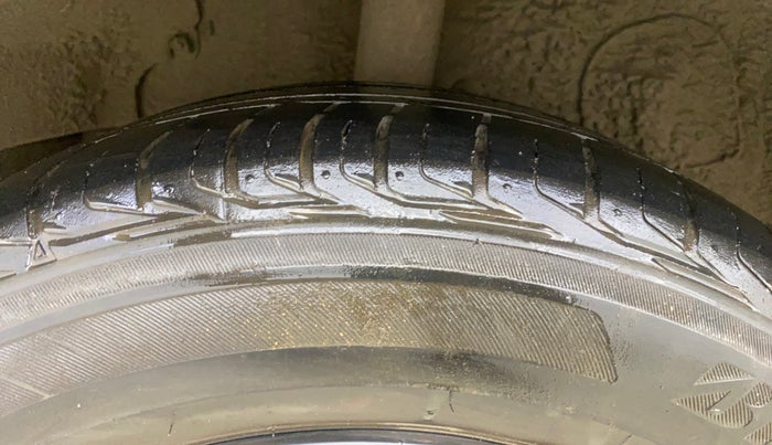 2019 Tata NEXON XZA PLUS PETROL, CNG, Automatic, 86,384 km, Right Rear Tyre Tread