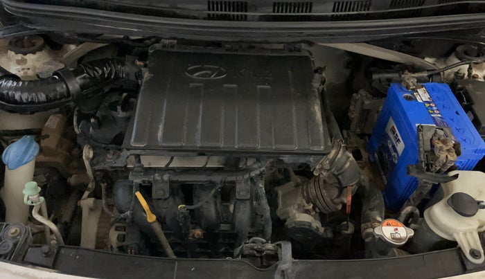 2015 Hyundai Grand i10 ASTA AT 1.2 KAPPA VTVT, Petrol, Automatic, 80,939 km, Engine View