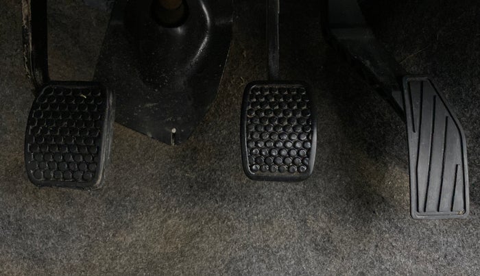 2019 Maruti Alto 800 LXI, Petrol, Manual, 29,121 km, Pedals