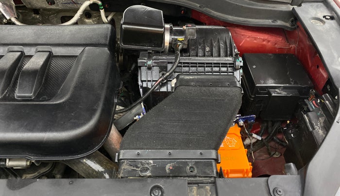 2022 Mahindra XUV700 AX 5 D MT 7 STR, Diesel, Manual, 59,650 km, Engine View - Left