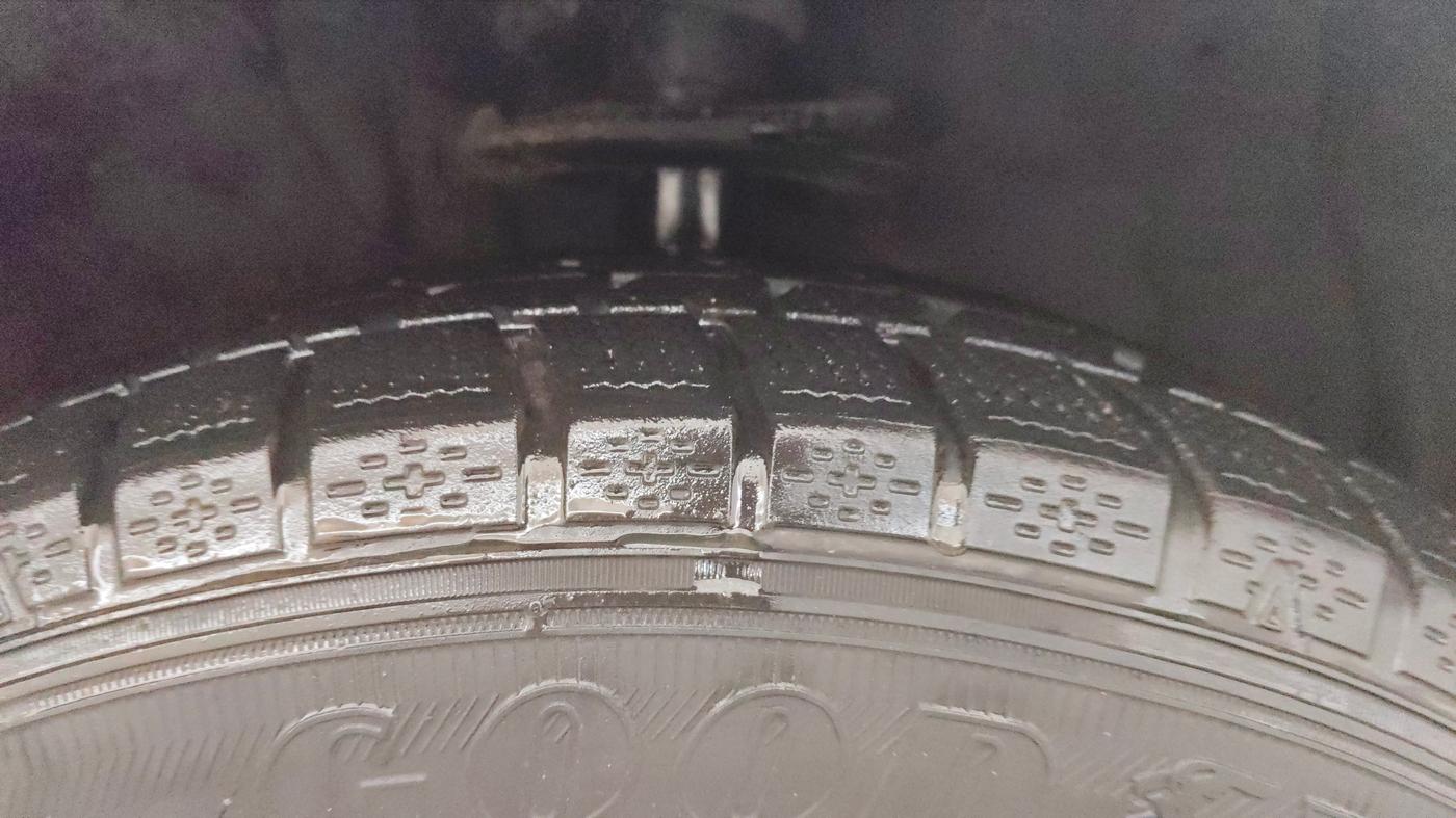 2020 Toyota YARIS G CVT, Petrol, Automatic, 59,763 km, Right Front Tyre Tread