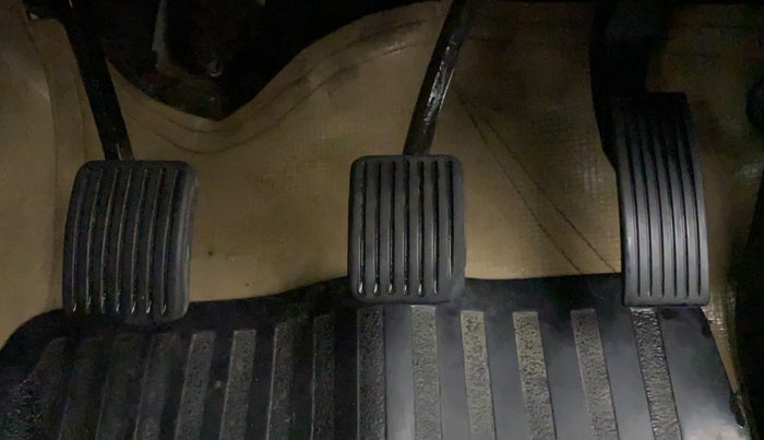 2017 Hyundai Xcent S 1.2, Petrol, Manual, 58,508 km, Pedals