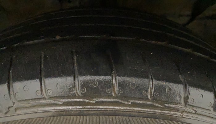 2021 KIA SELTOS HTK PLUS 1.5 DIESEL, Diesel, Manual, 58,401 km, Right Front Tyre Tread