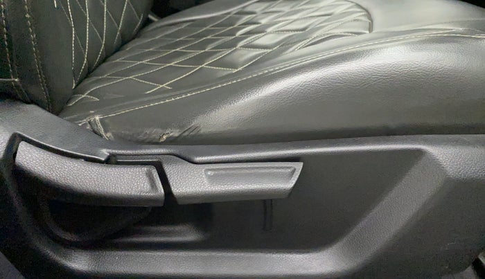 2021 KIA SELTOS HTK PLUS 1.5 DIESEL, Diesel, Manual, 58,401 km, Driver Side Adjustment Panel