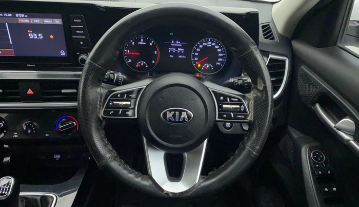 2021 KIA SELTOS HTK PLUS 1.5 DIESEL, Diesel, Manual, 58,401 km, Steering Wheel Close Up