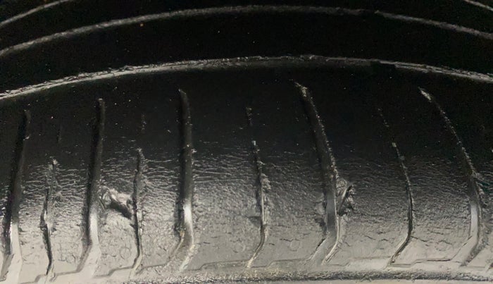 2019 Hyundai VENUE SX PLUS 1.0 TURBO DCT, Petrol, Automatic, 52,552 km, Right Rear Tyre Tread