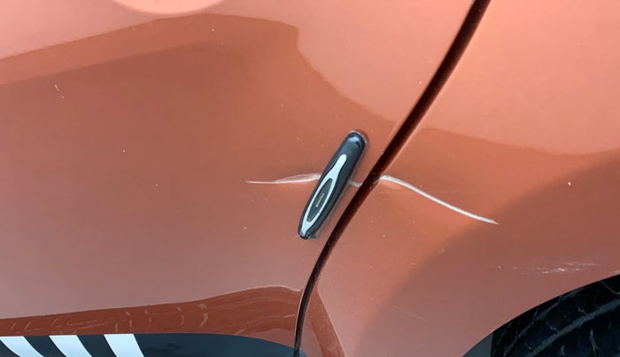 2017 Renault Duster 85 PS RXS MT DIESEL, Diesel, Manual, 82,851 km, Rear left door - Slightly dented
